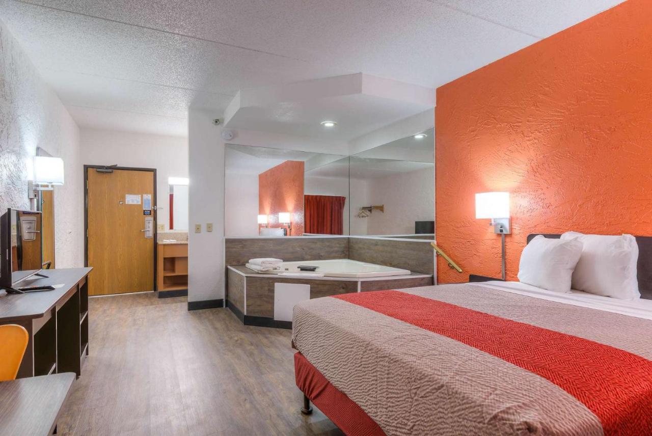 Motel 6-Bridgeview, Il Exteriör bild