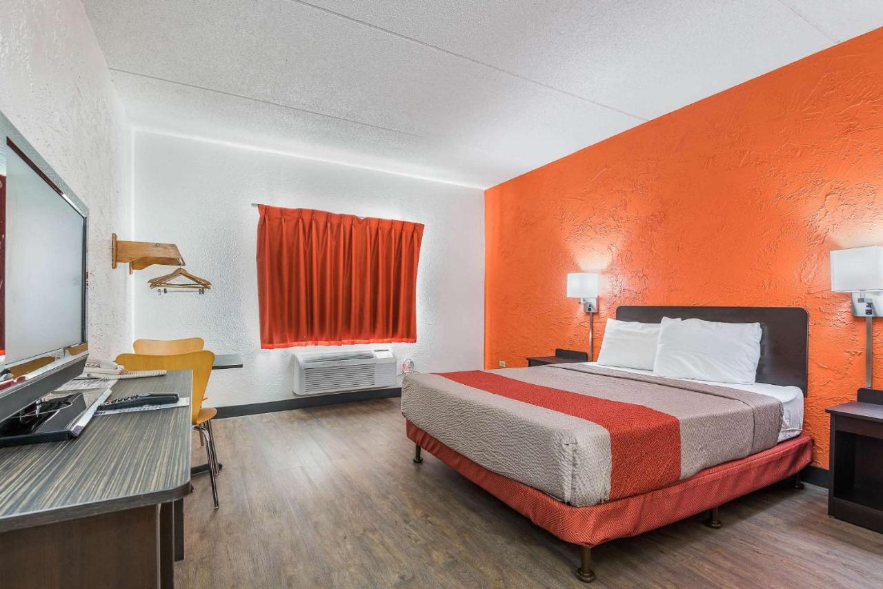 Motel 6-Bridgeview, Il Exteriör bild