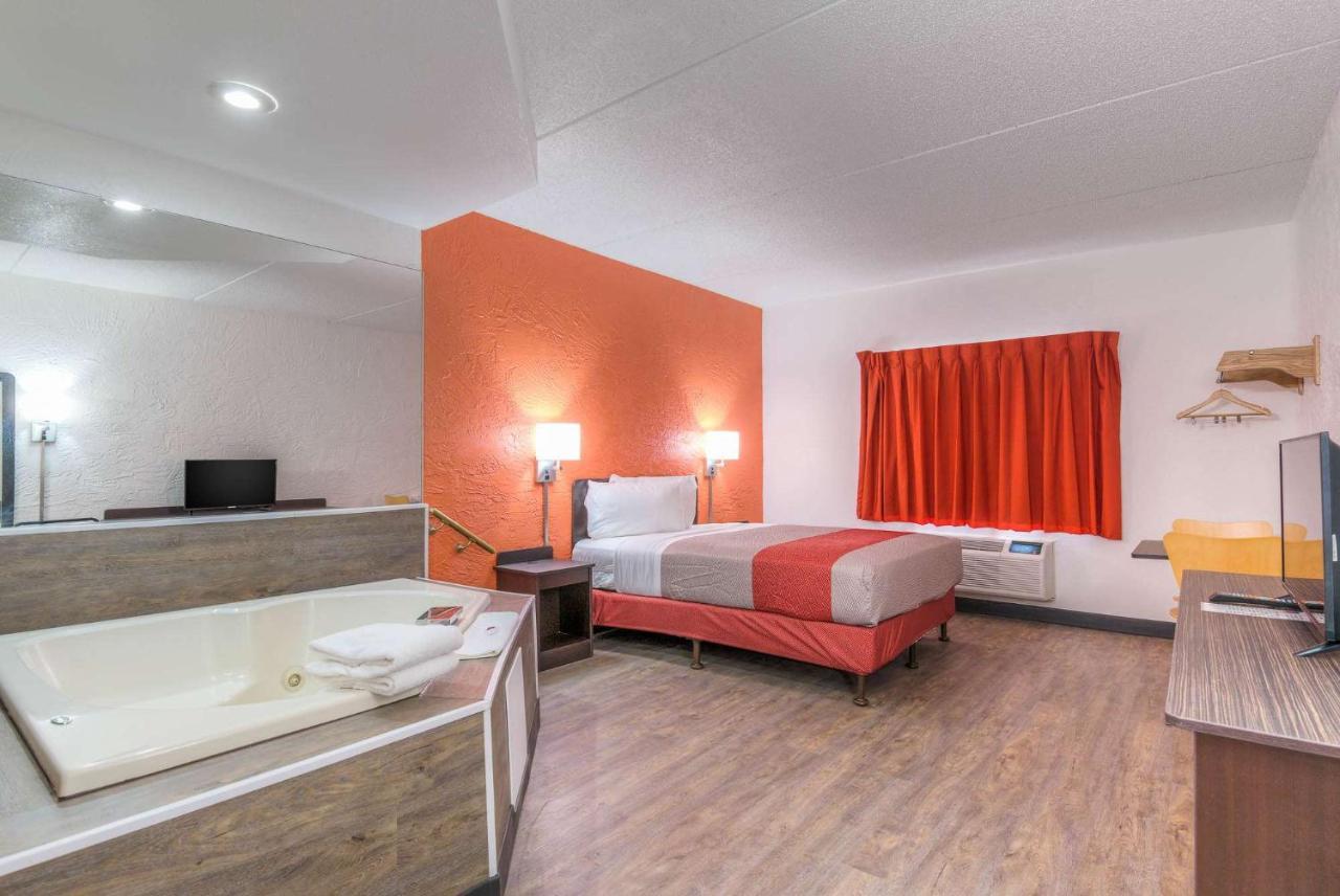 Motel 6-Bridgeview, Il Exteriör bild